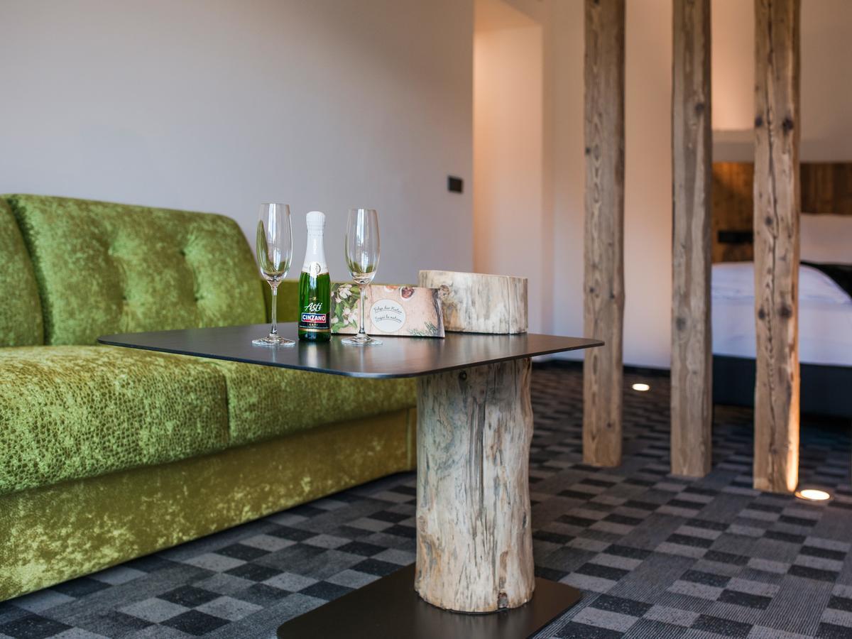 Garni Hotel Katzenthalerhof Лана Екстериор снимка