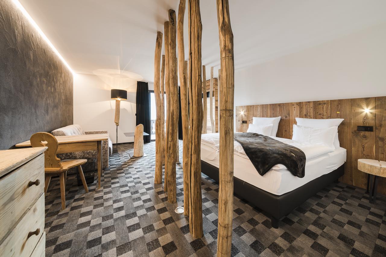 Garni Hotel Katzenthalerhof Лана Екстериор снимка