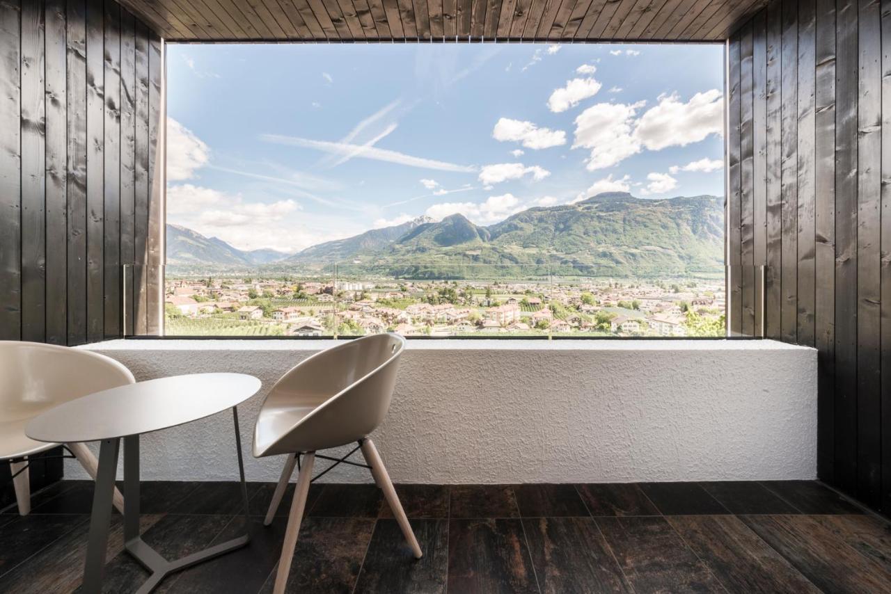 Garni Hotel Katzenthalerhof Лана Екстериор снимка